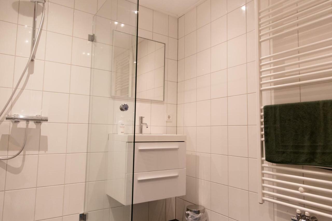 Uitzicht Op De Haven Apartman Kollum Kültér fotó